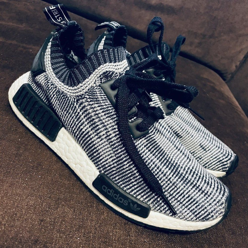 Mint Condition Adidas NMD Runner PK Glitch Camo Black White Nomad 6 Mens 7 Women
